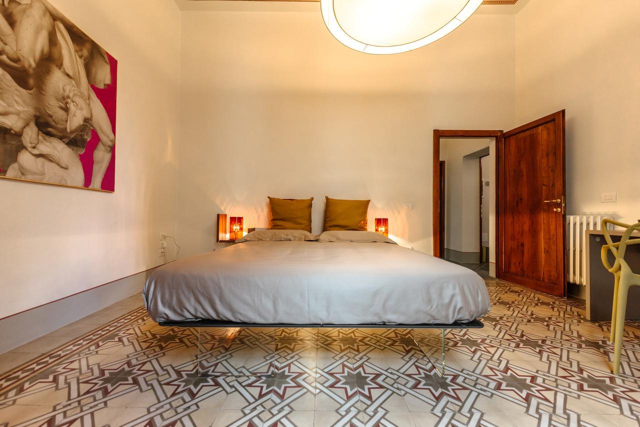 エンポリ Residenza Cavourアパートホテル エクステリア 写真