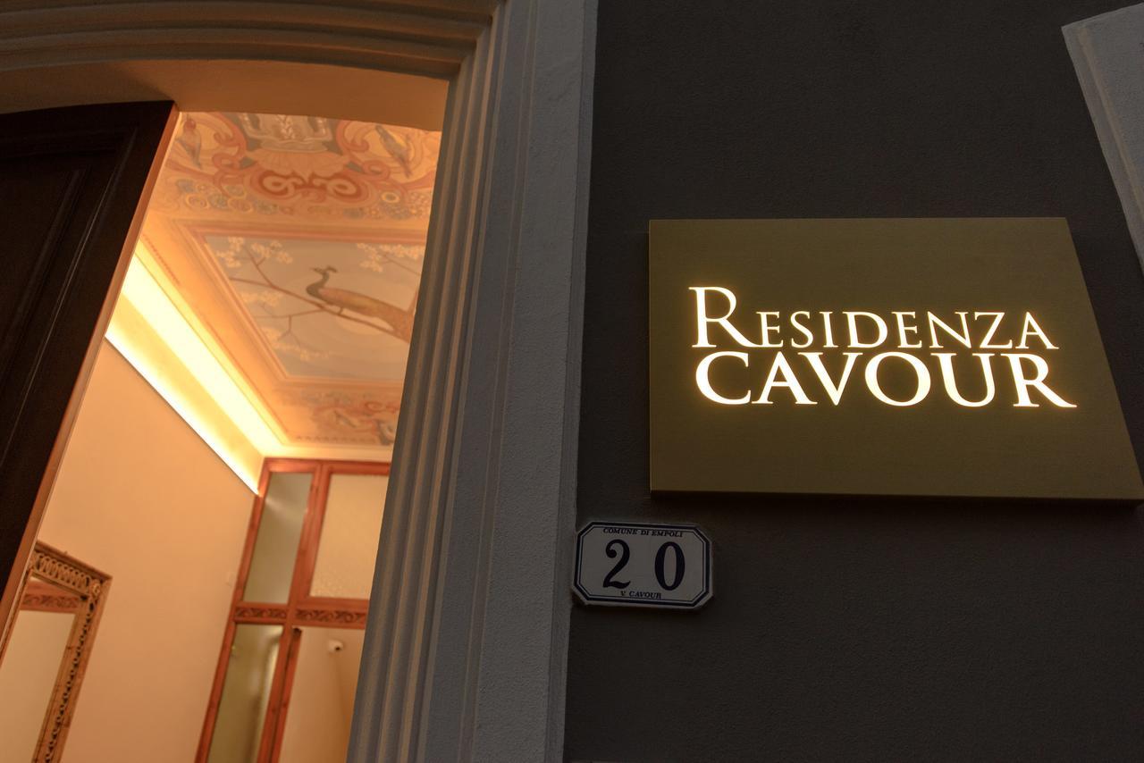 エンポリ Residenza Cavourアパートホテル エクステリア 写真