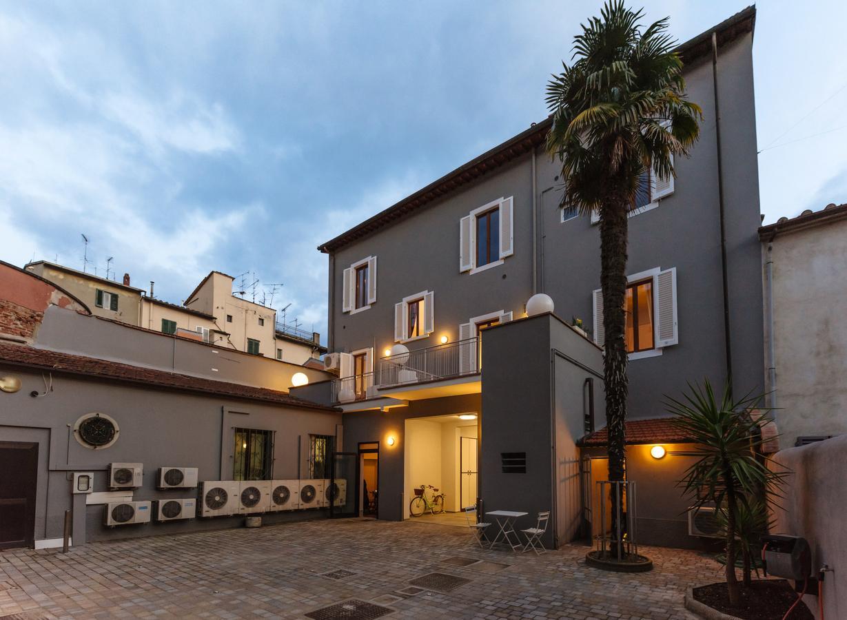 エンポリ Residenza Cavourアパートホテル エクステリア 写真