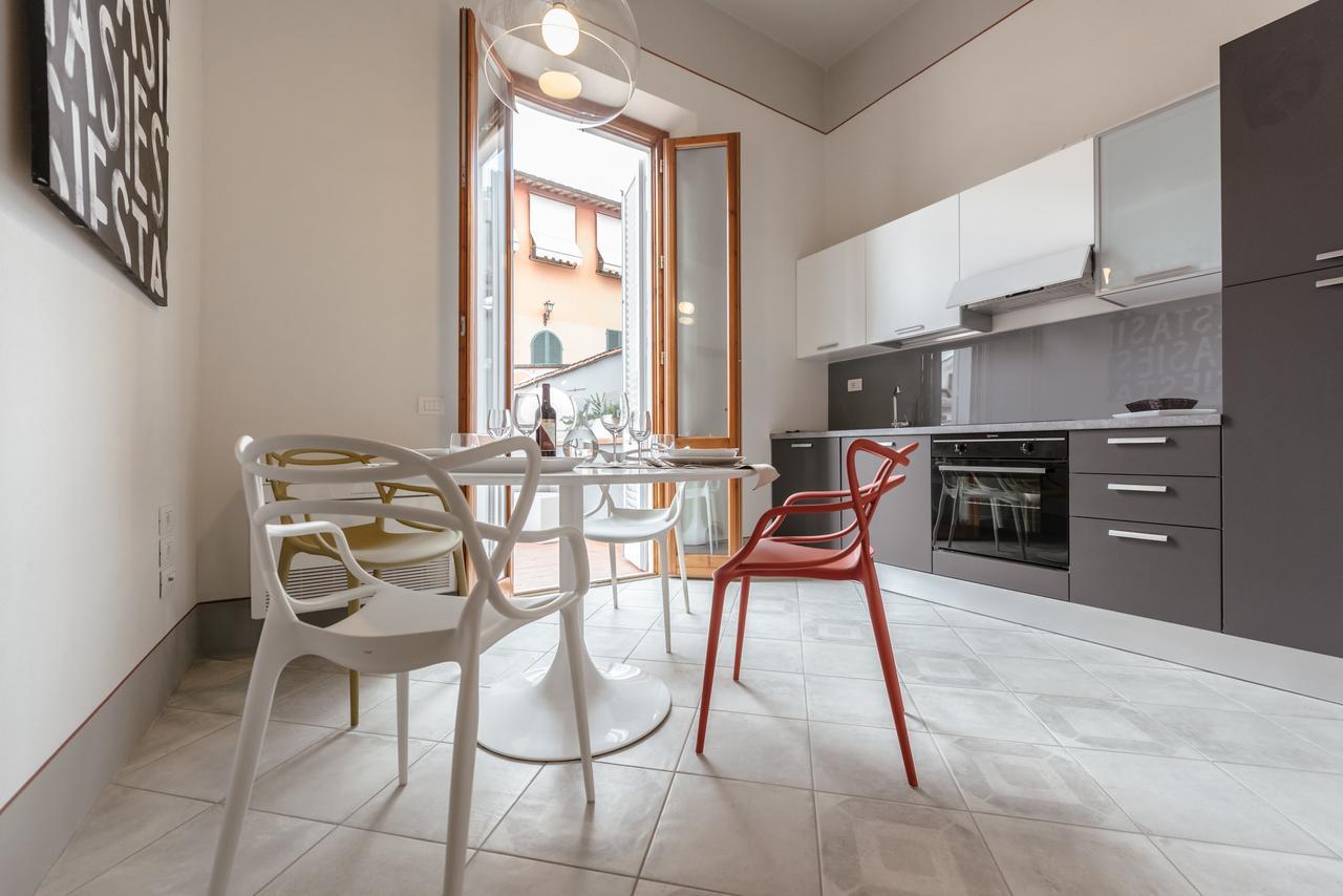 エンポリ Residenza Cavourアパートホテル エクステリア 写真