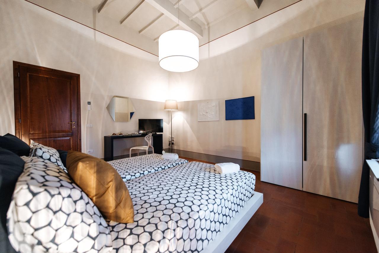 エンポリ Residenza Cavourアパートホテル エクステリア 写真