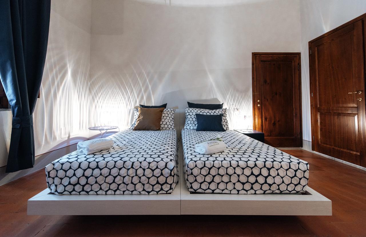 エンポリ Residenza Cavourアパートホテル エクステリア 写真